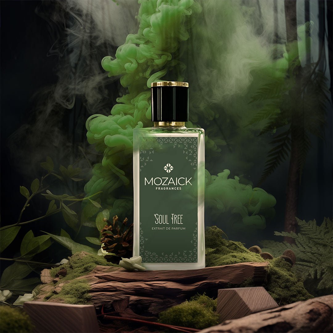 SOUL TREE Extrait de Parfum 50 ml by MOZAICK – bottle on wood and moss in a forest with green smoke